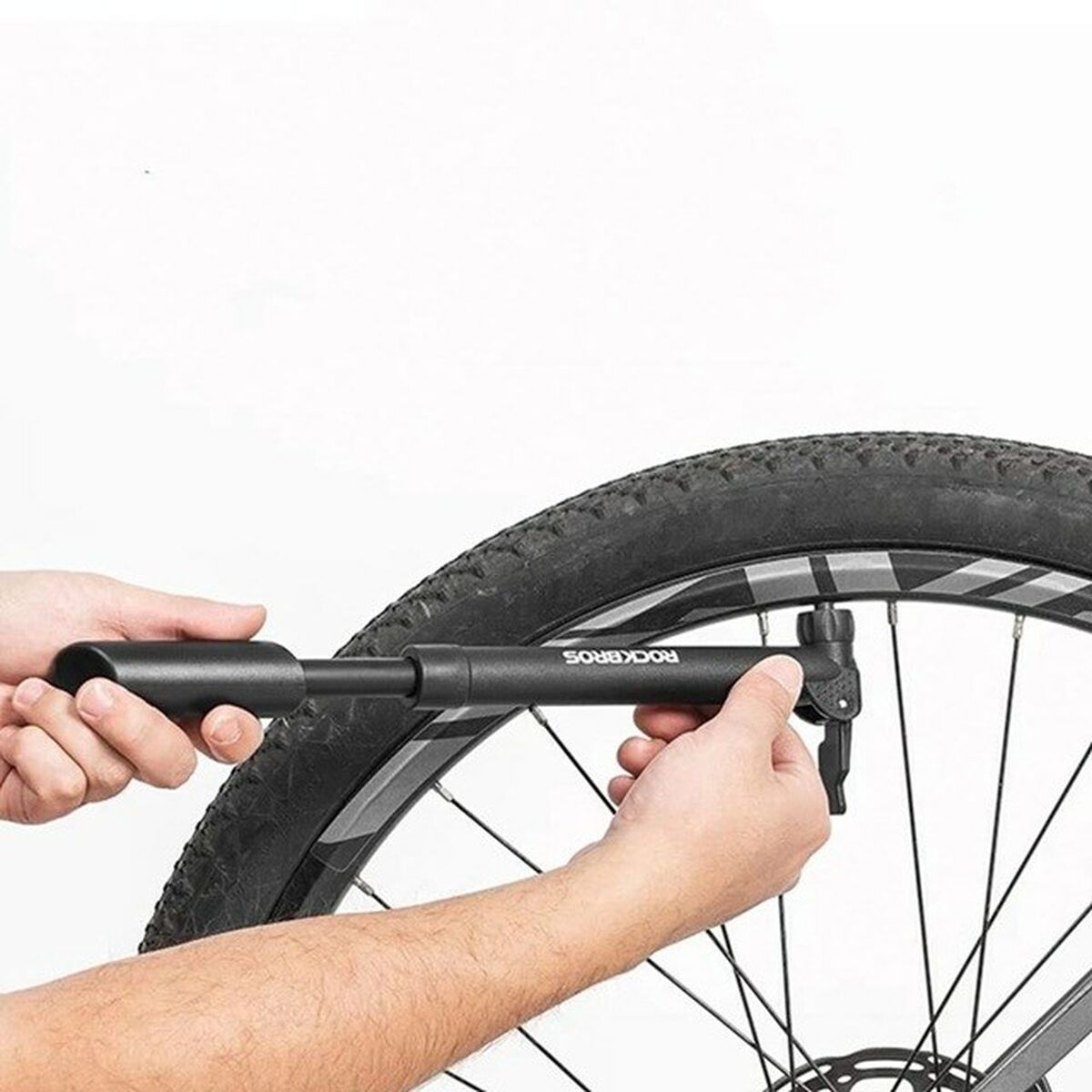 V3HC0245692ECECA8D7F95E4D04DB5FDBE6R6466411P8